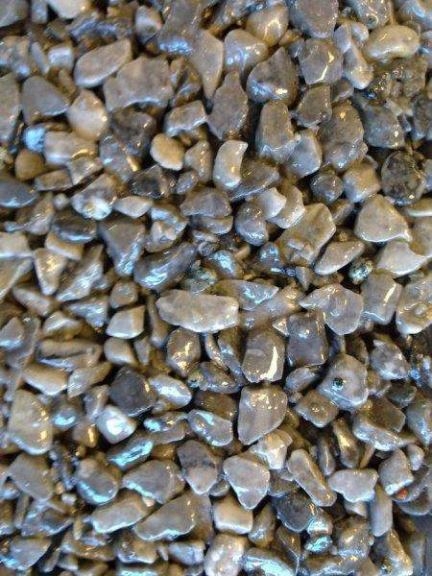 DEPOXY-Grindvloer-marmeretti-marmer-steentjes-in-epoxyhars